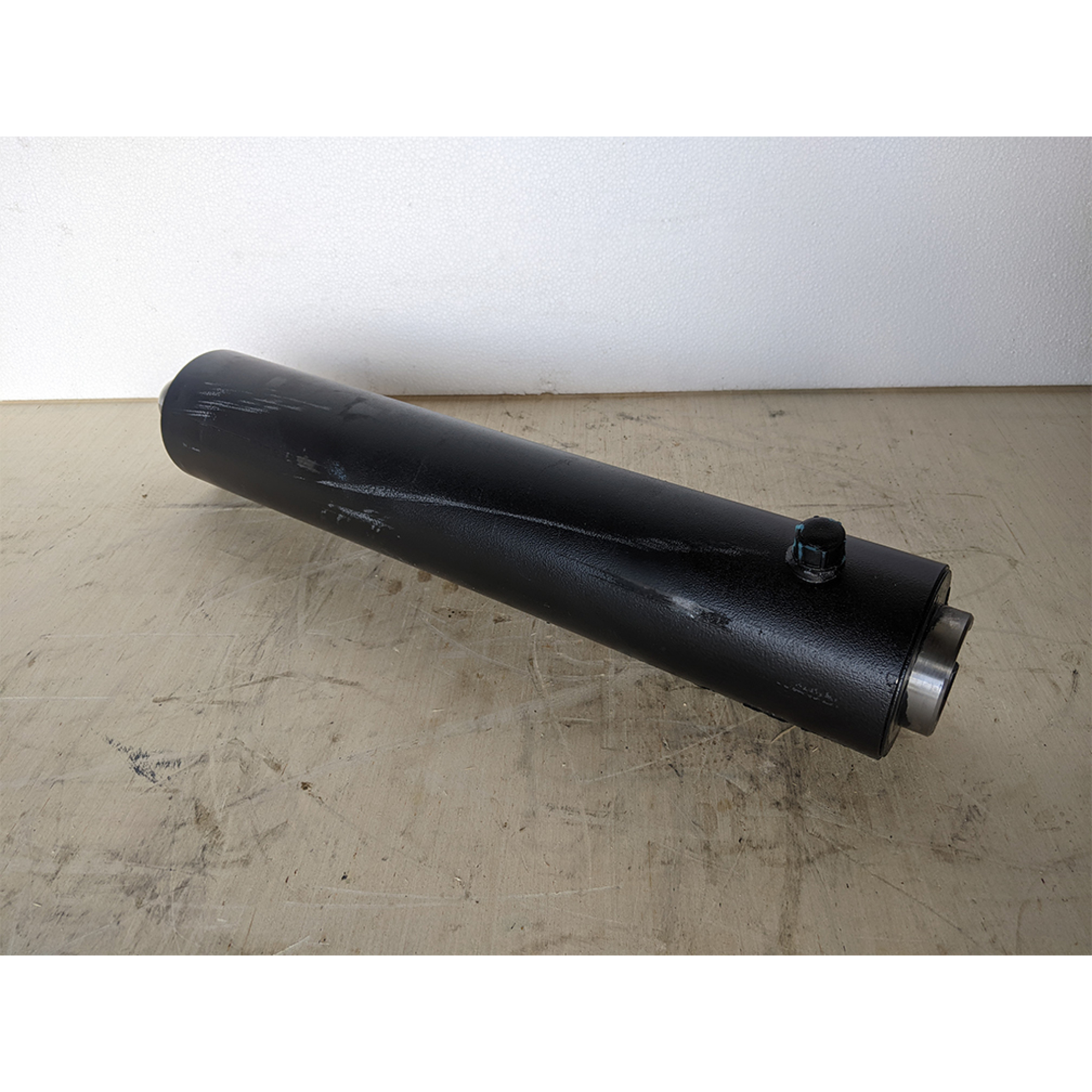 Гідроциліндр піднімання платформи 2ПТС - 4;2ПТС - 4,5 (вир-во ВАЗ)