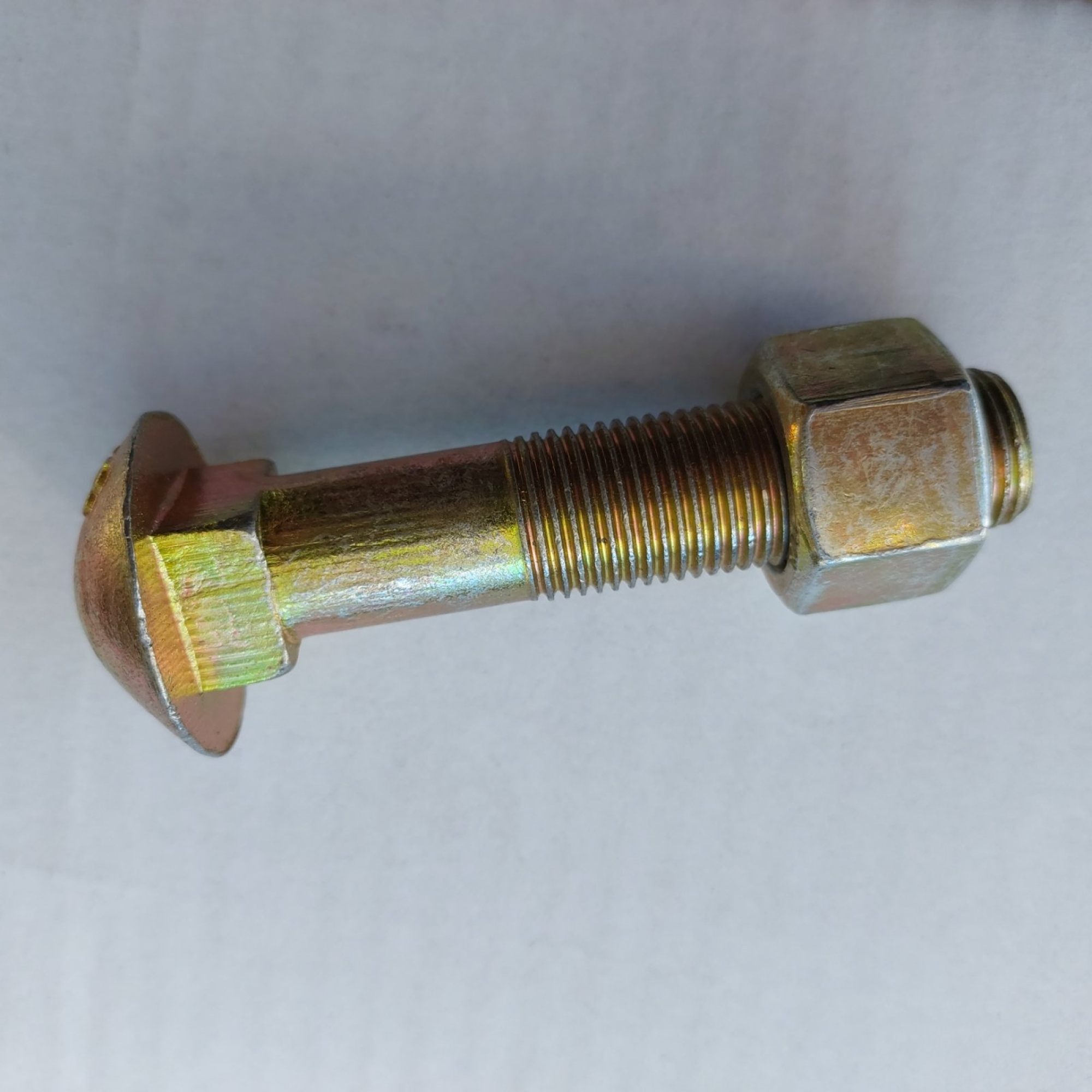 Болт кріплення диска колеса з гайкою 7.34.108 (JFD)