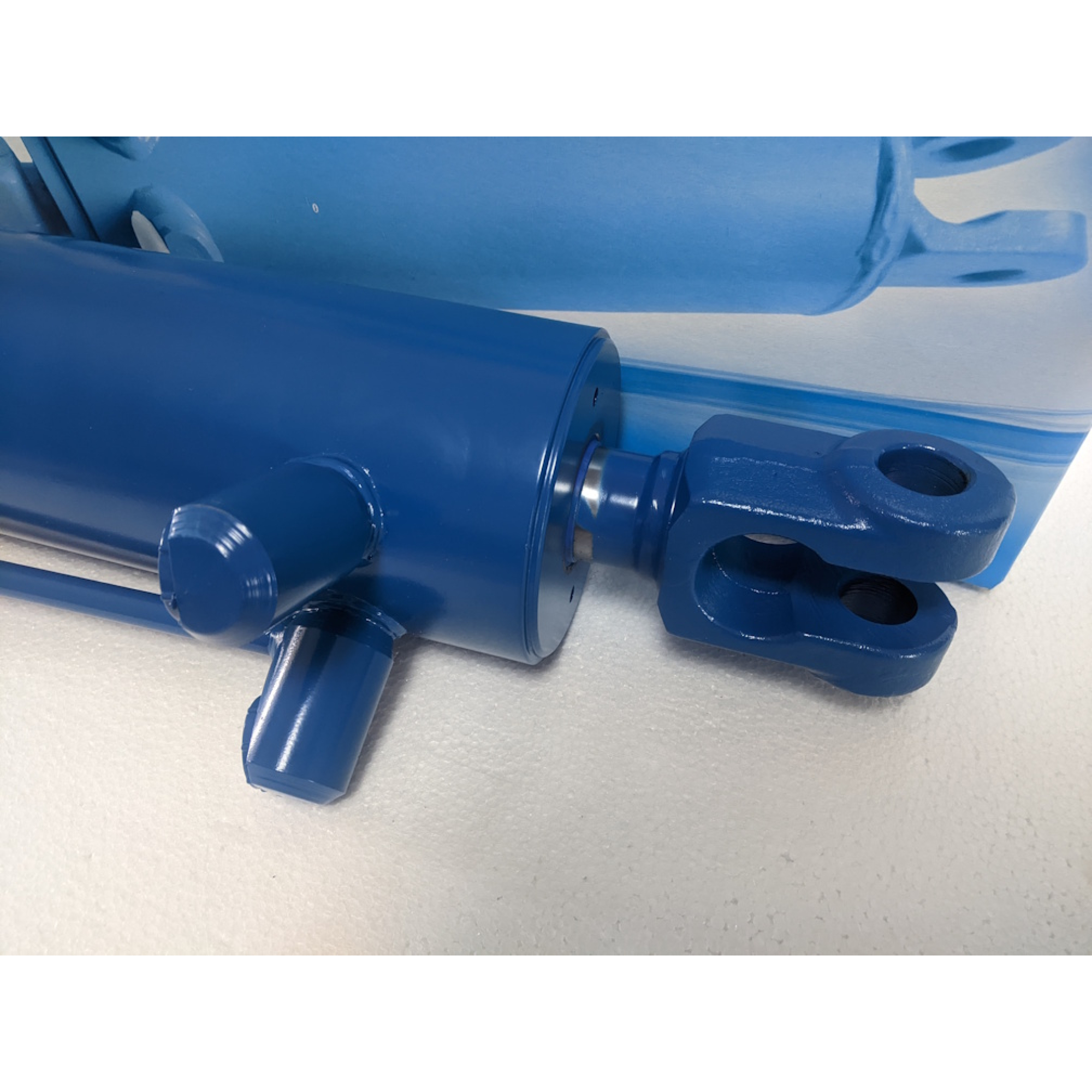 Гідроциліндр механізму задн. навішування Ц100х200 МТЗ, ЮМЗ (вир-во ВАЗ)